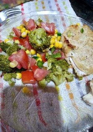 Una foto de Ensalada colorida