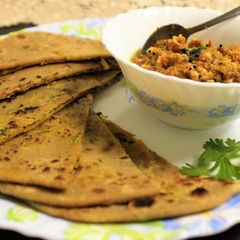 Stuffed Green Papaya Paratha A picture of Stuffed Green Papaya Paratha.
