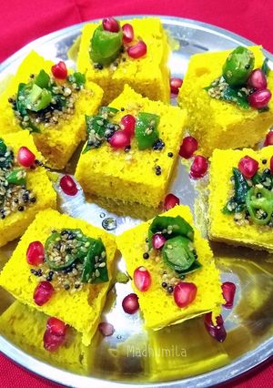 A picture of Dhokla.