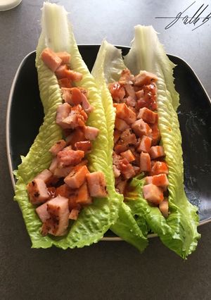 Una foto de Tacos de Lechuga y Chuleta