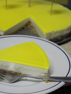Una foto de Cheesecake frío de limón (sin horno)!