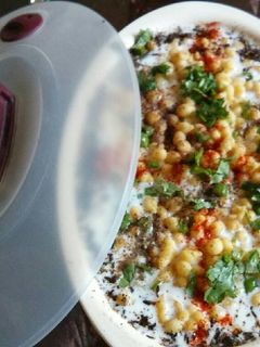 बूंदी का रायता (Bundi ka Raita recipe in hindi) रेसिपी मुख्य फोटो
