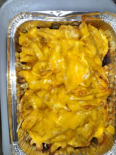 Una foto de Patatas gratinadas 😋🥔🧀🥓🍟