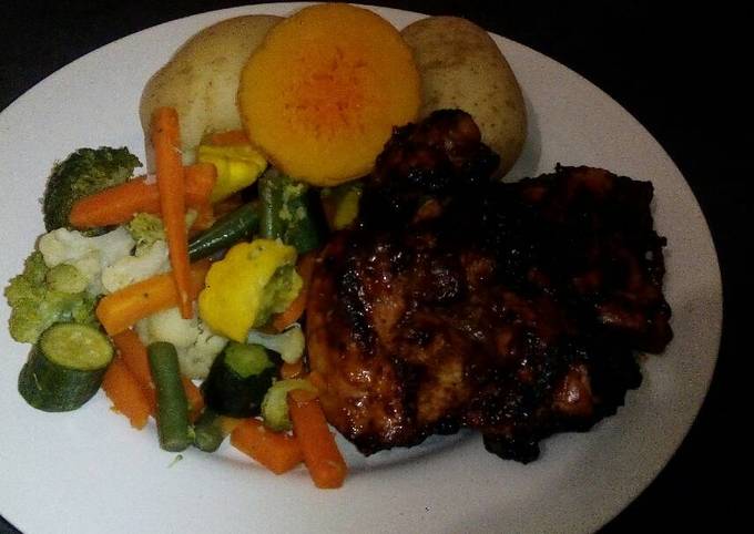 Vegetables and grilled chicken