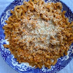 A picture of Roasted Red Pepper Pasta Sauce.
