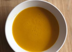 Una foto de Sopa Crema en la soup maker 🍵