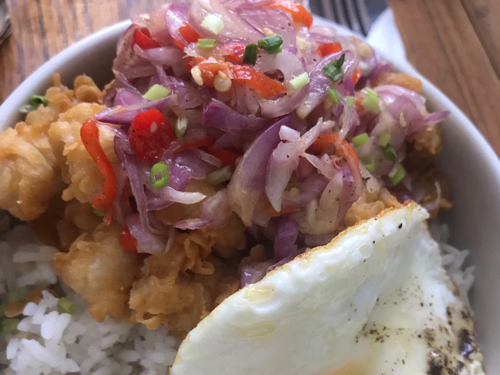 Cara Gampang Menyiapkan Resep Ayam Crispy Sambal Matah yang Lezat Anti Ribet, Lezat
