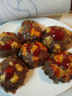 A picture of Dilly Burgers.