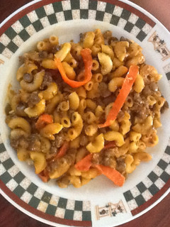 Una foto de Lentejas con macarrones