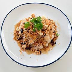 A picture of Pomelo Salad.
