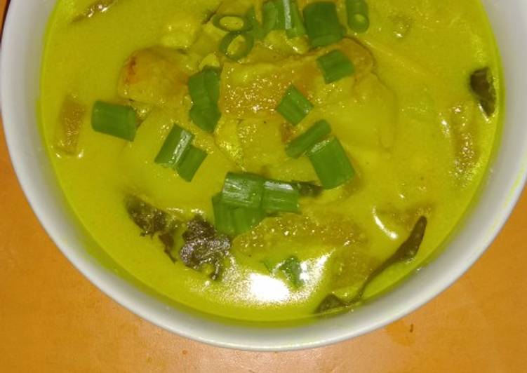Resep Kulit sapi masak santan yang Harus Anda Coba