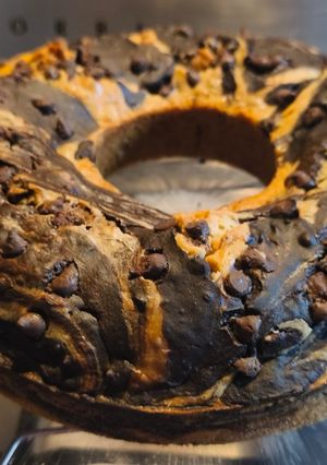 Una foto de Budín marmolado con semillas y sin huevos