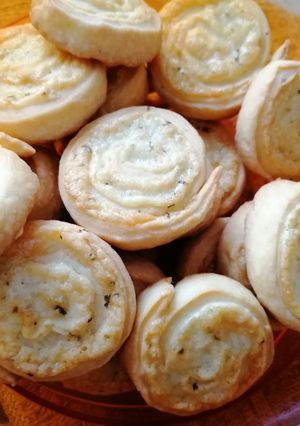 Szilveszteri sajtos csiga recept fotója