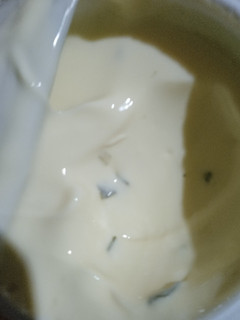 Una foto de Queso crema con ciboulette y salame para rellenar figacitas de manteca