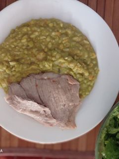 Una foto de Arvejas con arroz