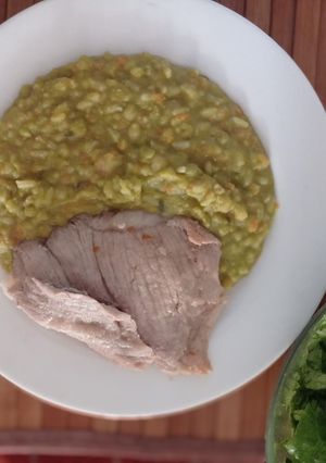 Una foto de Arvejas con arroz