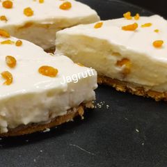 A picture of Butterscotch Vanilla Cheesecake with Walnut Crust !!.