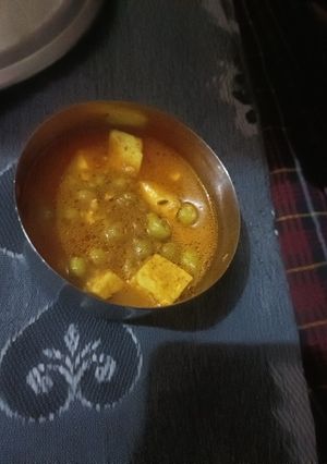 मटर पनीर (Matar paneer recipe in hindi) रेसिपी मुख्य फोटो