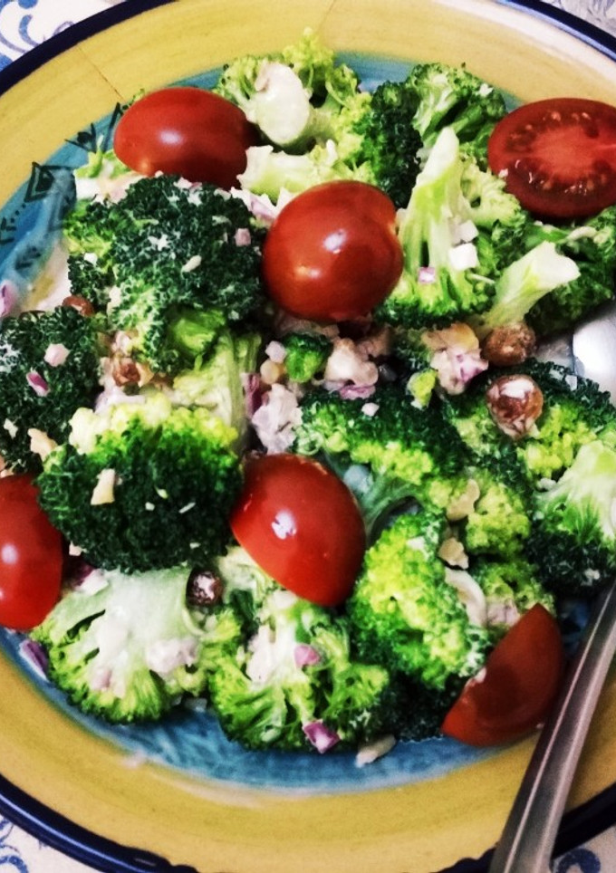 Una foto de Ensalada de brócoli