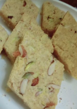 A picture of Monthal memoni dish.