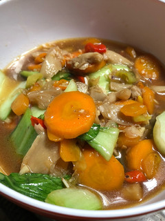 Foto resep Tumis sayur jamur extra pedaz