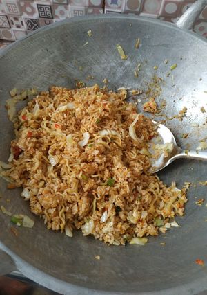 Foto resep Mie nasi goreng special