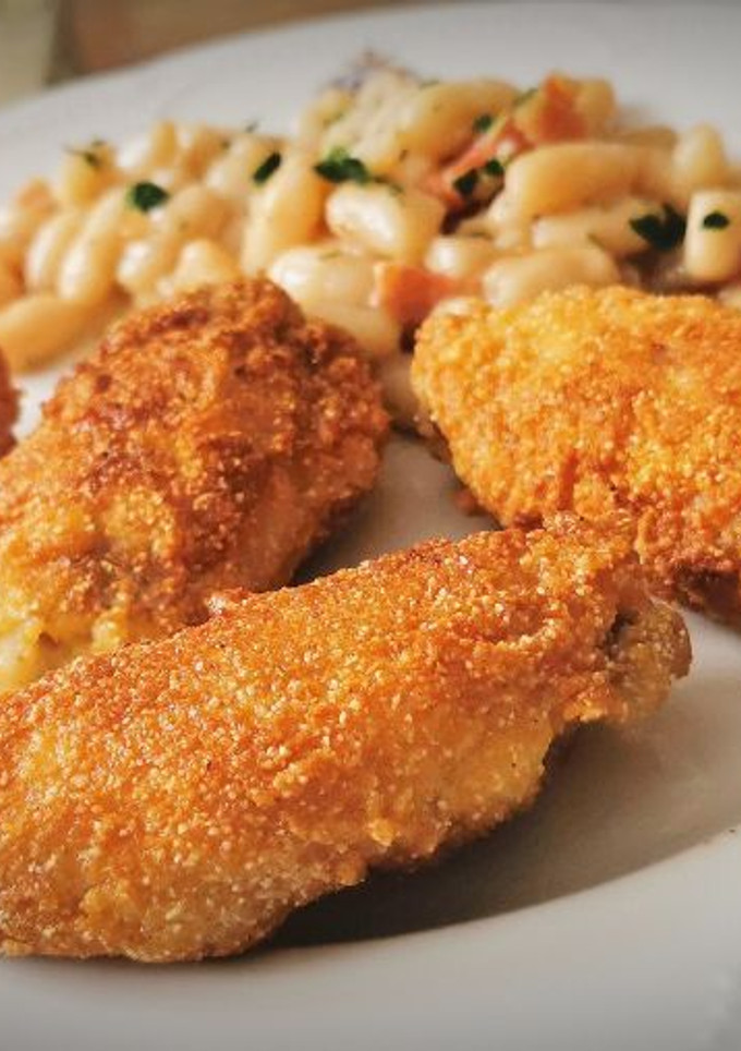 Una foto de Alitas de pollo empanadas