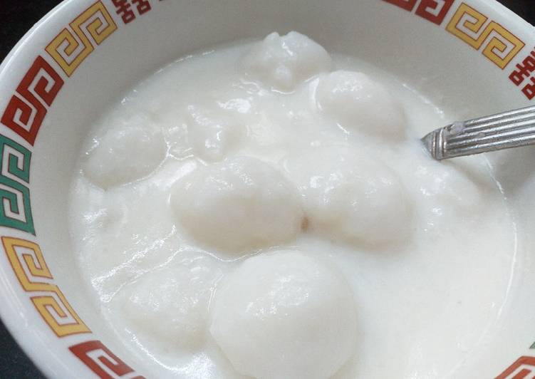 Recipe of Quick Rice Ball In Coconut Milk