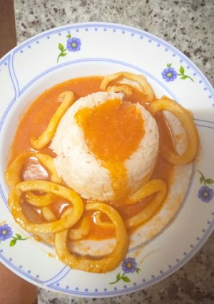Foto principal de Calamares en salsa americana a mi manera