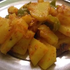 A picture of Onion capsicum veg.