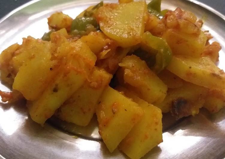 Step-by-Step Guide to Prepare Speedy Onion capsicum veg