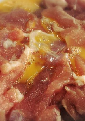รูปของ หมูนุ่มชุ่มไข่