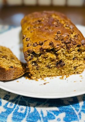 Una foto de Budín de vainilla con chispas de chocolate 🍫