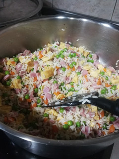 Una foto de Arroz tres delicias, rápida