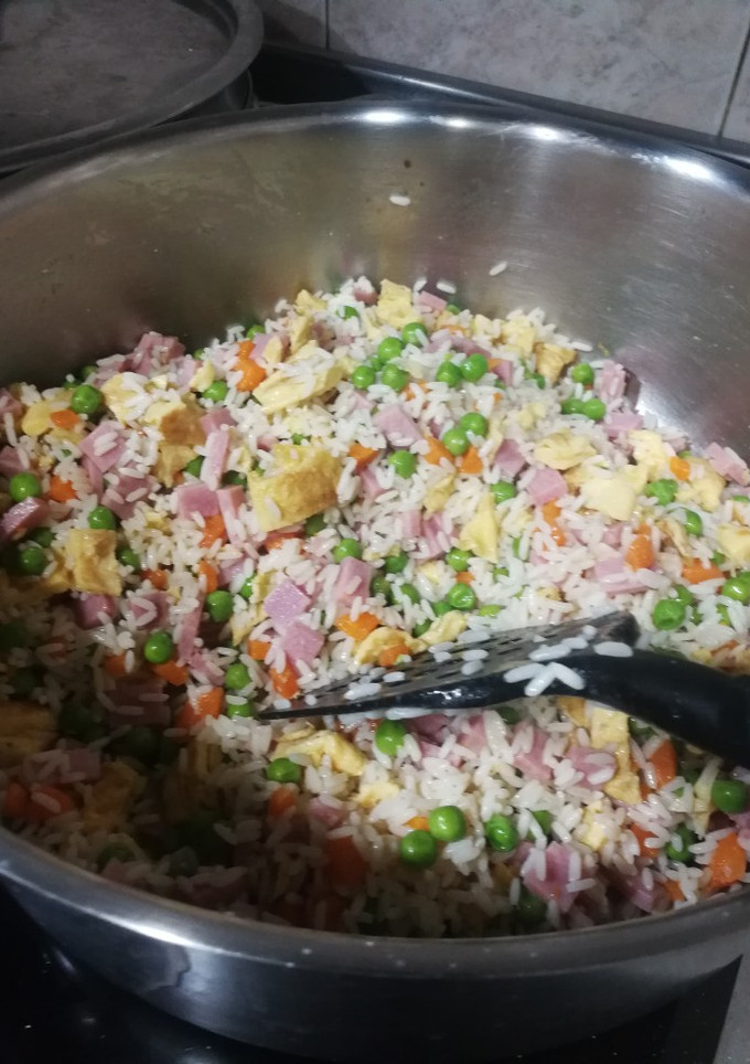 Una foto de Arroz tres delicias, rápida