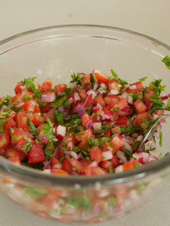 Una foto de Ensalada con rábanos
