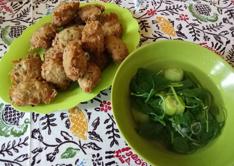 Resep Sayur bayam dan bakwan teri medan yang Sempurna