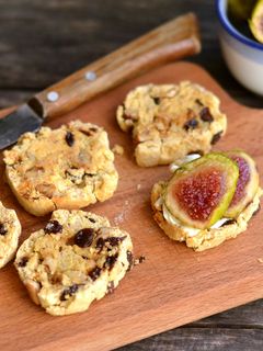 Sós mazsolás diós tallér recept fotója