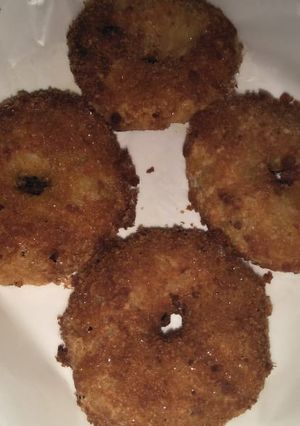 A picture of Chicken Donuts.