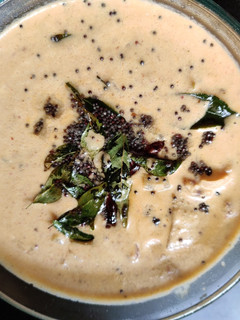 மோர் குழம்பு (Morkulambu Recipe in Tamil) செய்முறை முக்கிய புகைப்படம்