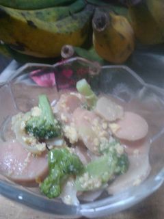 Foto resep Ca Brokoli Bakso Sosis Telur (mpasi 12+)