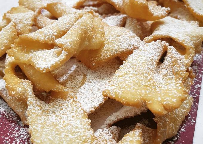 Chiacchiere di carnevale