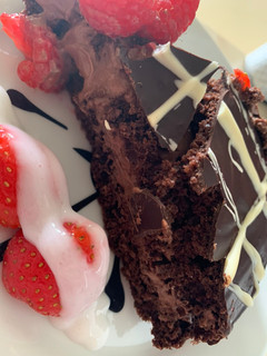 Una foto de Tarta de cumpleaños de chocolate