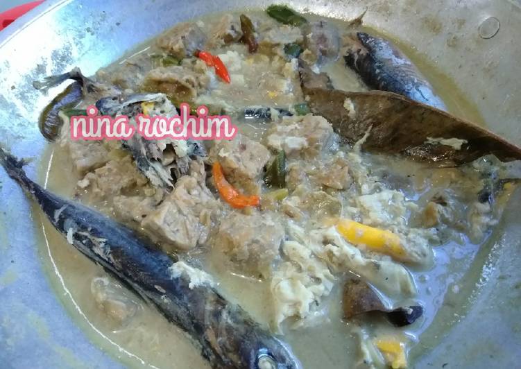 Kotok pindang tongkol
