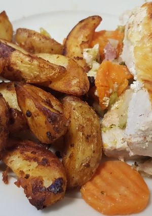 Joghurtban pácolt csirkemellfilé zöldségekkel recept fotója