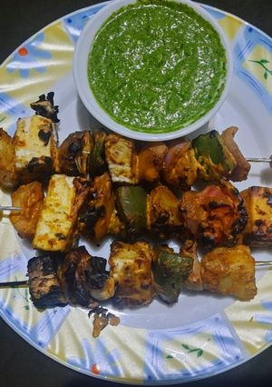 પનીર ટિક્કા (Paneer Tikka Recipe In Gujarati) રેસીપી મુખ્ય ફોટો