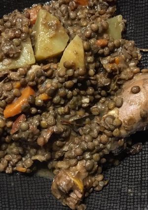 Une photo de Lentilles au poulet 🍗