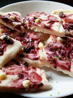 A picture of Frozen yogurt berries bark#icecreamfanatic.