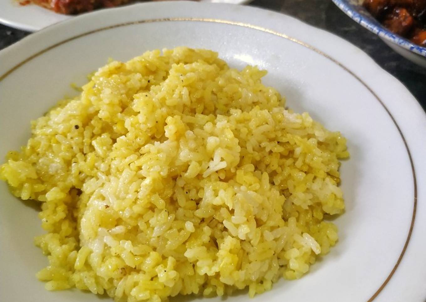 Nasi kuning magic com