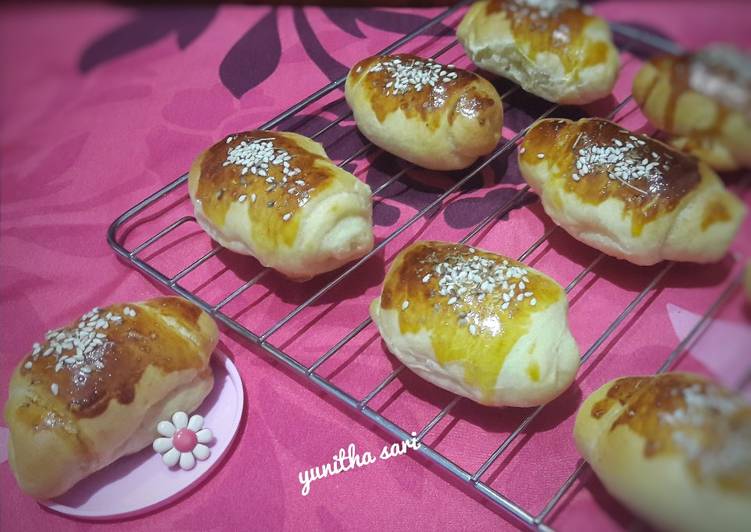 Langkah Mudah untuk Membuat Roti Unyil Sosis Keju Anti Gagal